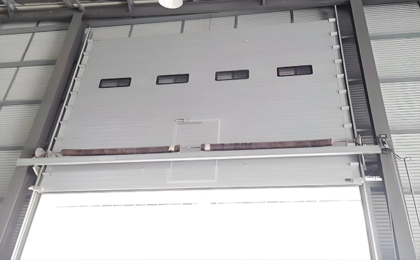 大荔工业滑升门