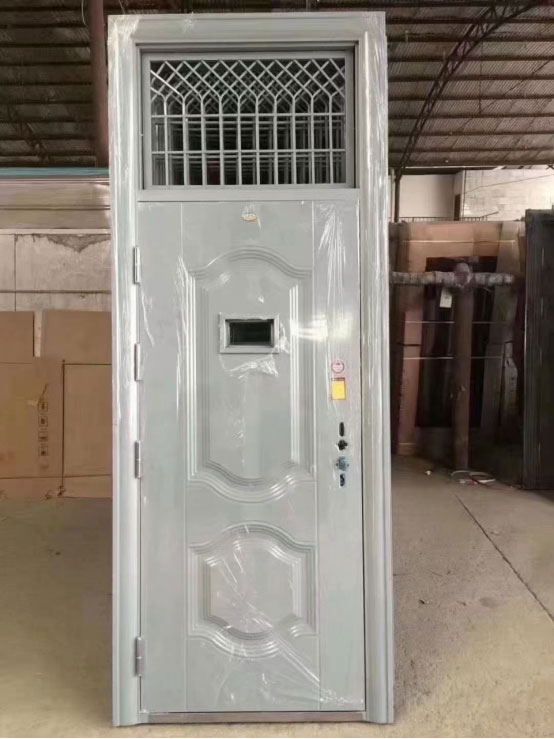 大荔学校教室门 大荔学校教室门