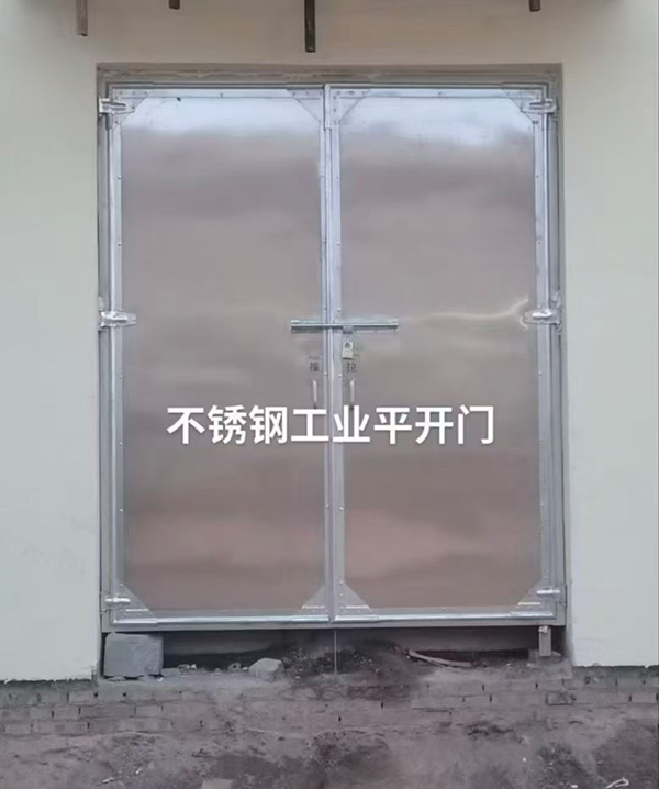 不锈钢大荔工业平开门在现代工业场景中的应用实践